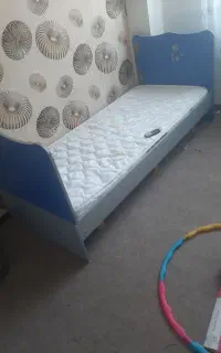 تخت سالم
