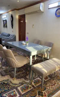 میزناهارخوری 6 نفره بسیار شیک و سالم