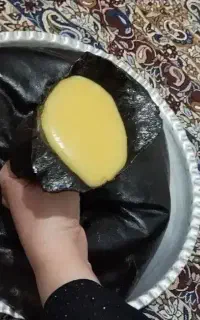 روغن حیوانی عطر و بو دار و کره و هیزه