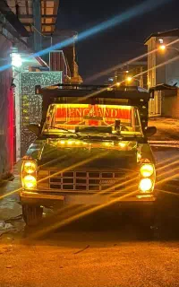 نیسان وانت مدل ۸۹