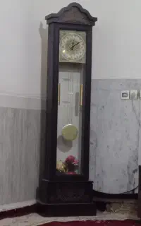 ساعت ایستاده