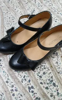 کفش های بچه گانه