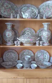 یک دست ظروف مرغی ۱۲ نفره