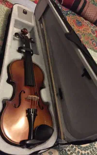 ویولن Renato (ایتالیای) کاملاسالم