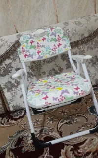 لوازم بچه و ساعت دیواری