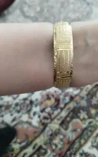 النگو طلا(حدود۹گرم)