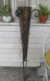گلدان فرفوژه پایه بلند
