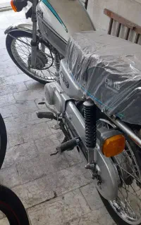 وسیله نقلیه  موتورسیکلت