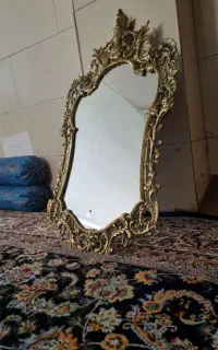 آینه و شمعدان برنجی