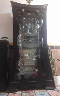 بوفه در حد نو چوبی