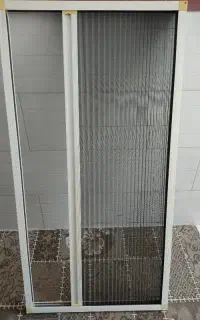 توری پنجره 133*68سانتی متر