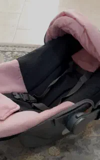 کریر وکالسکه صورتی