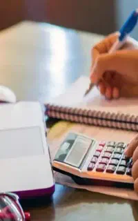 نیازمند منشی