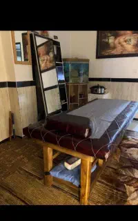 تخت برای ماساژوارایشگاه