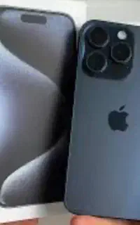 iPhone   15.  Pro max.  مشکی باتری ۹۰