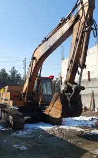 استخدام راننده بیل مکانیکی کوماتسو خط ۲