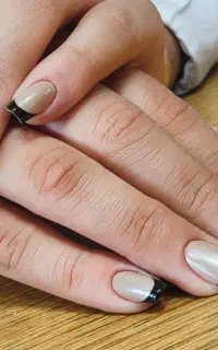 آموزش و ارائه کاشت ناخن VIP