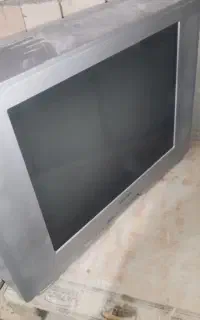 تلوزیون ۳۲