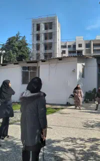 دبیرستان حکیمه