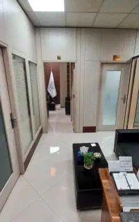 استخدام وکیل دادگستری