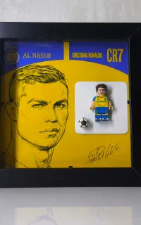 تابلو لگویی شیشه ای با طرح رونالدو (CR7)