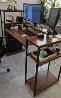 میز کامپیوتر
