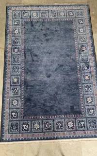یک جفت فرش ۴ متری