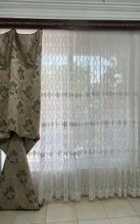 پرده تور و والان