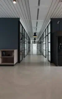 استخدام نیرو و کارآموز