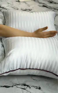 بالشت طبی استاندارد برای راحتی گردن و شانه