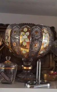 کریستال طلا کوب