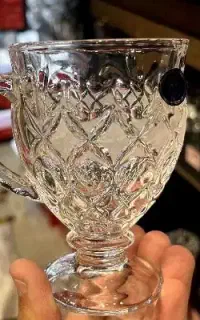 فنجون پایه دار اصل فرانسه