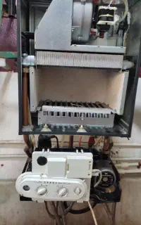 تعمیرات تخصصی انواع پکیج وآبگرم کن کاسپین