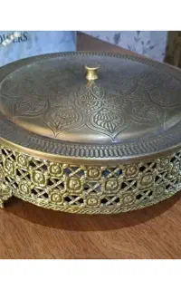 تعدادی ظرف نو
