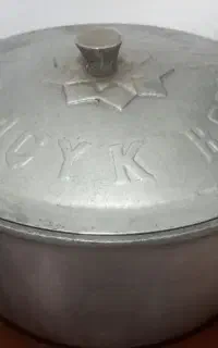 قابلمه چدن