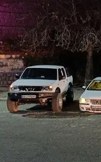 نیسان پیکاب دوکابین
