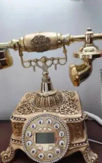 تلفن‌‌دکوری خیلی قدیمی