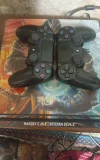 PS4 درحد نو حافظه 1ترابایت کم کار با 6 عدد با زی