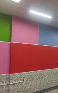 نقاشی نصب کاغذ دیواری