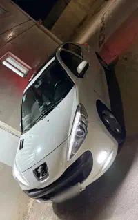207مدل 1400