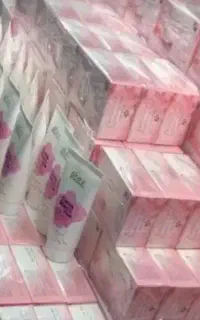 صابون روشن کننده ولایه بردار