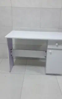 میز