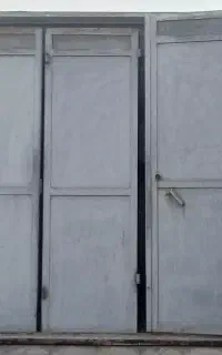 در سه لنگه با چهار چوب