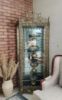 ویترین برنزی
