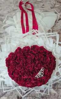 رز گل های رنگی و عاشقانه