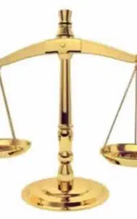 وکیل با ۴۵ سال تجربه