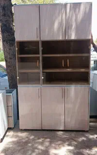 کابینت فلزی.