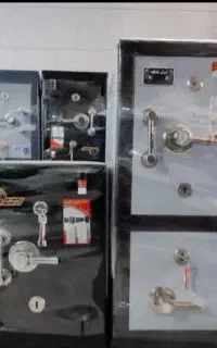 گاو صندوق نفری مشکی
