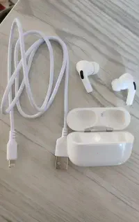 ایرپاد اپل همراه شارژر
