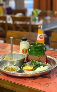 رستوران و دیزی سرای گرگ